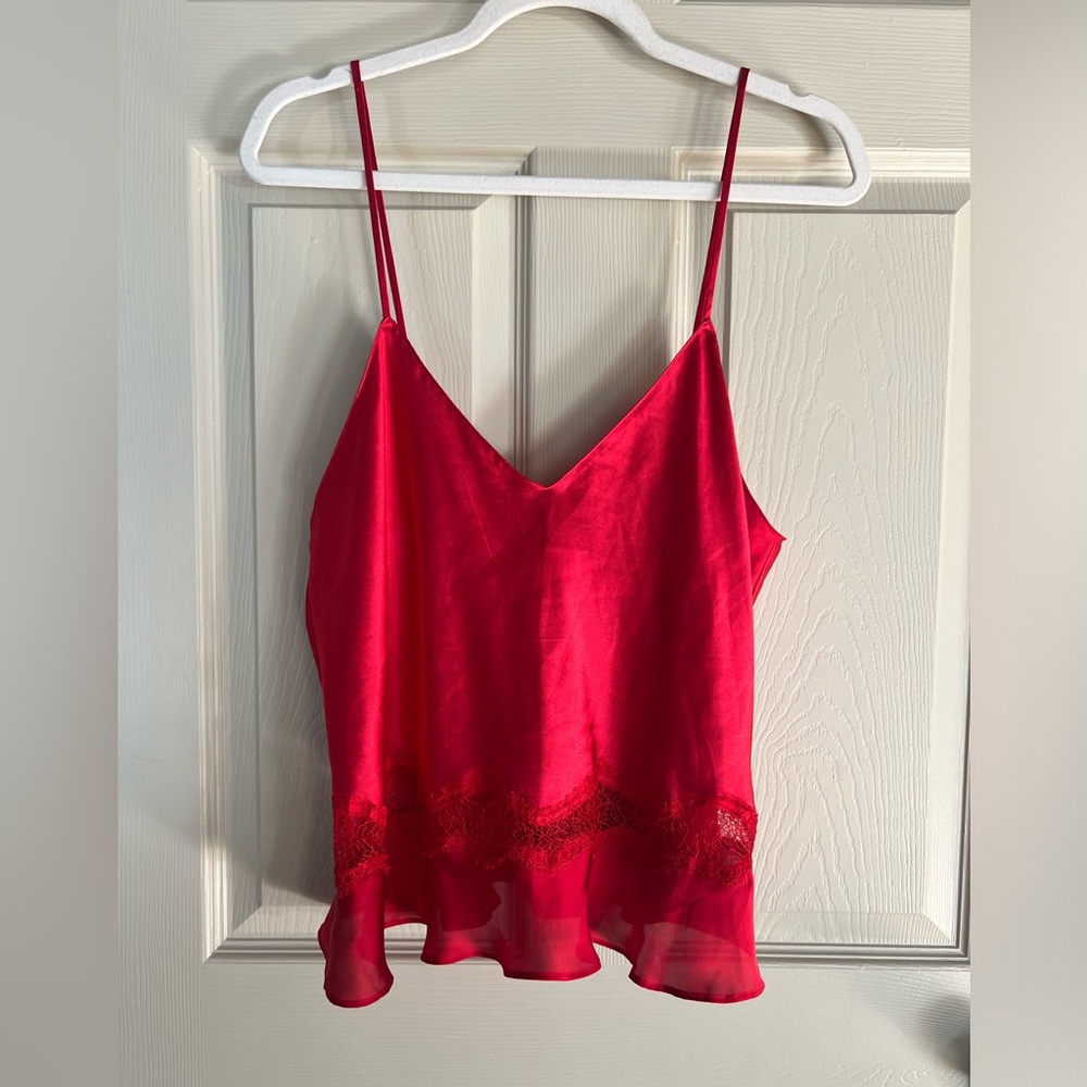 💰⬇️ CLOSET CLEAROUT Victoria’s Secret Satin Camisole | size L